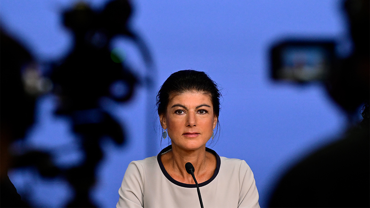 Sahra Wagenknecht, fondatrice du BSW, donne une conférence de presse à Berlin le 2 septembre 2024, le lendemain des élections régionales de Thuringe et de Saxe. (Photo : John Macdougall / AFP)